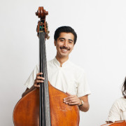 César